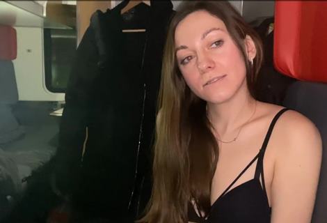 Я сразу понял, что разведу тебя на секс в купе!